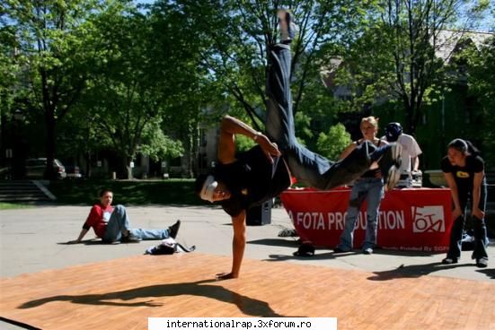 Break Dance - MYLENNE - Wallpapers