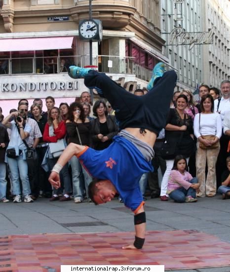 Break Dance - MYLENNE - Wallpapers