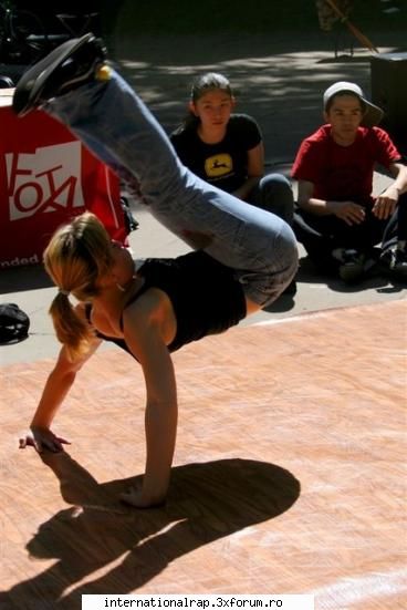 Break Dance - MYLENNE - Wallpapers