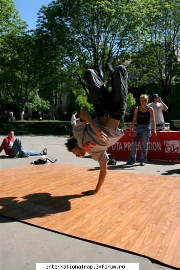 Break Dance - MYLENNE - Wallpapers