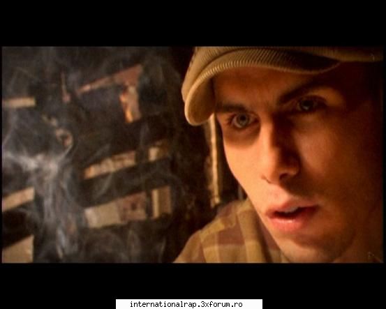 Oameni grei din underground-ul romanesc - Deliric 1 aka Jupiter aka Broke ( Controlul - Wallpapers