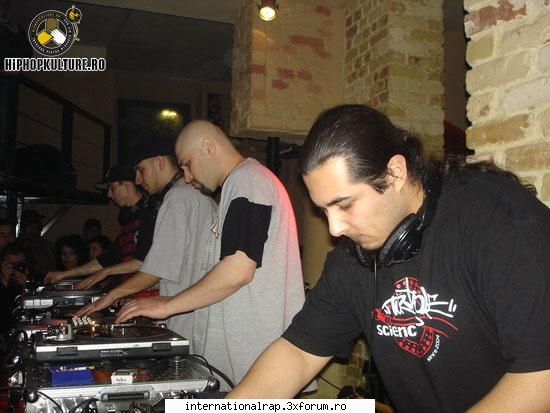 Oameni grei din underground-ul romanesc - Turntable Science ( DJ Paul , DJ Dox , DJ Faibox - Wallpapers