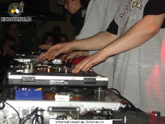 Oameni grei din underground-ul romanesc - Turntable Science 3 ( DJ Paul , DJ Dox , DJ - Wallpapers
